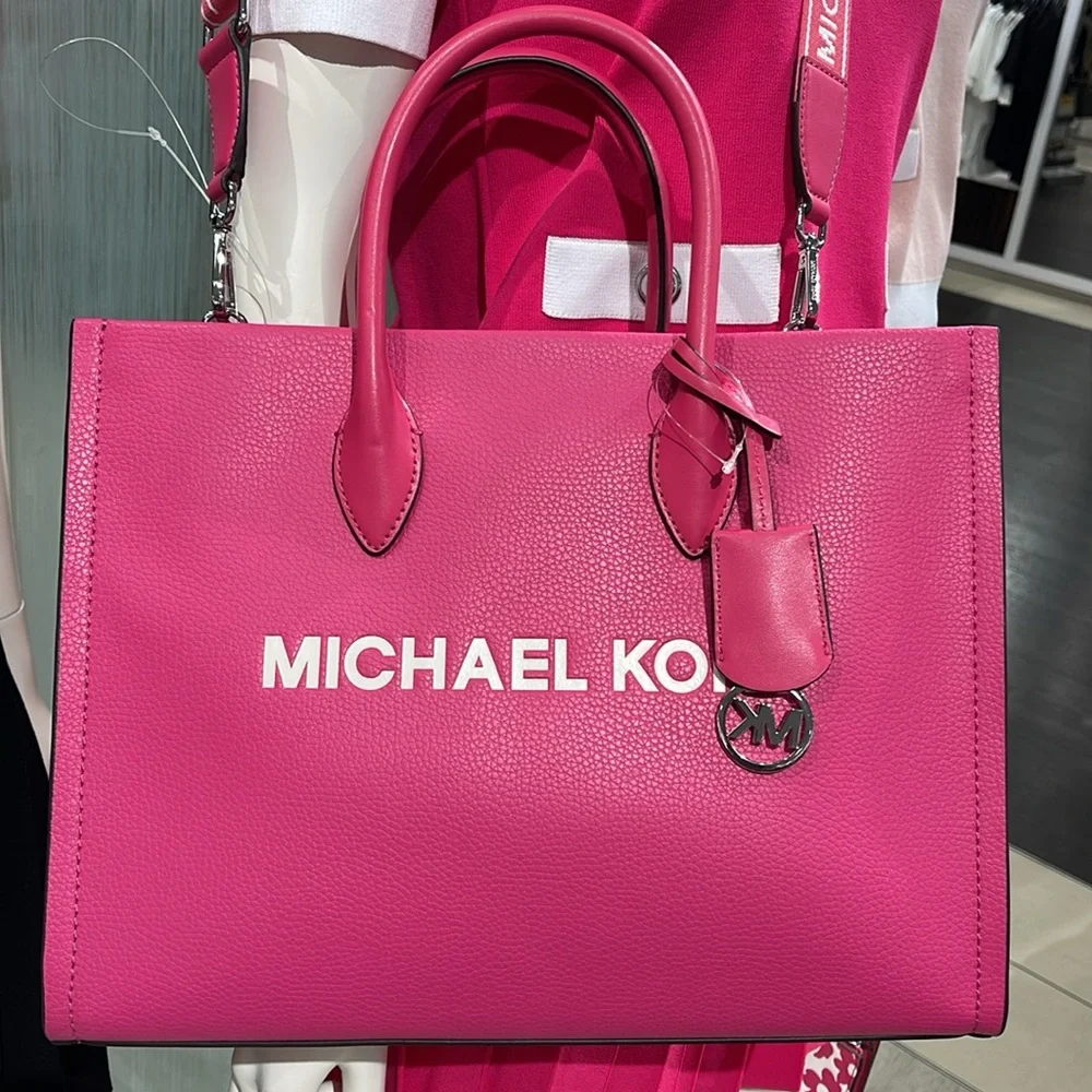 Michael Kors Mirella Medium Pebbled Leather Tote Bag
Dragonfruit
NWT - Picture 15 of 16